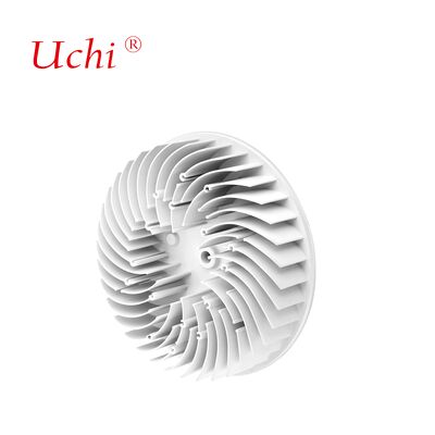 Koudgesmede koelplaat en LED-verlichtingswarmteafvoerassemblage