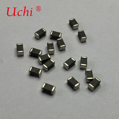 CMS 1206 Laag van de Schommelings Multilayer Chip Varistor Coated With Glass van SMD MOV